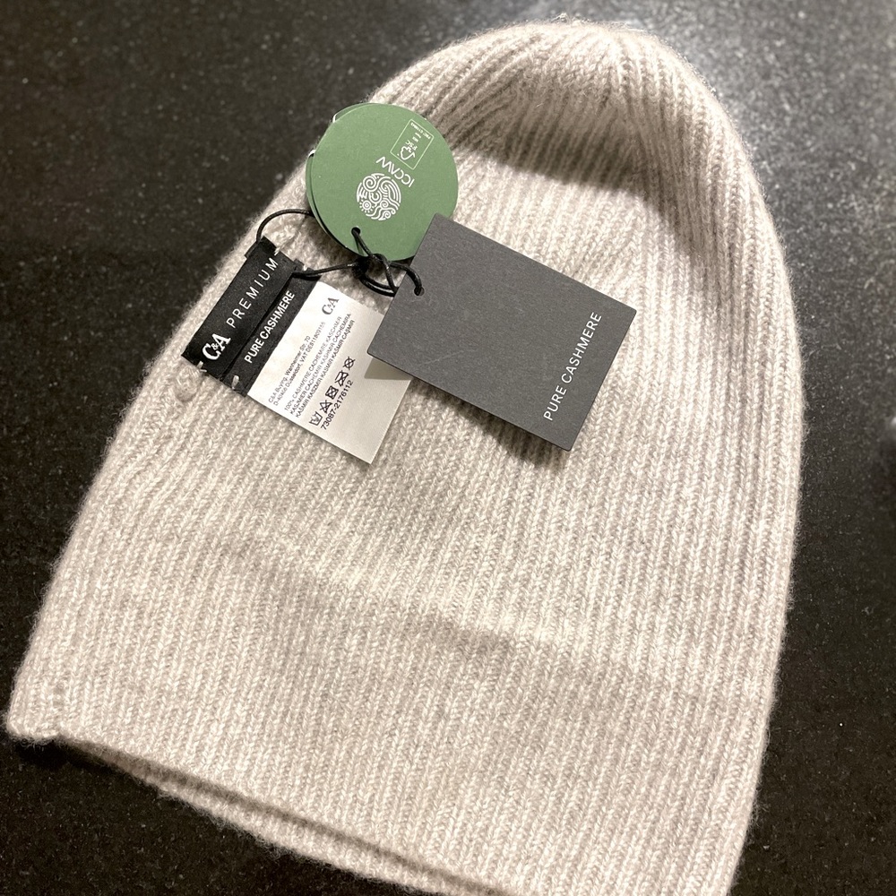 Pure cashmere beanie hat light grey